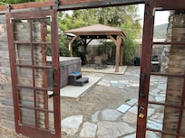 Enjoyed the spa, it was very clean and well kept and the patio was our favorite spot for meals.