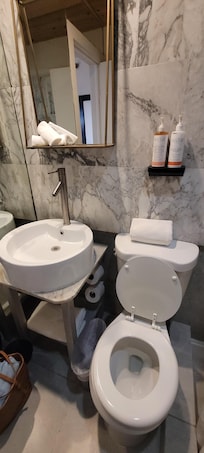 No shelving provided