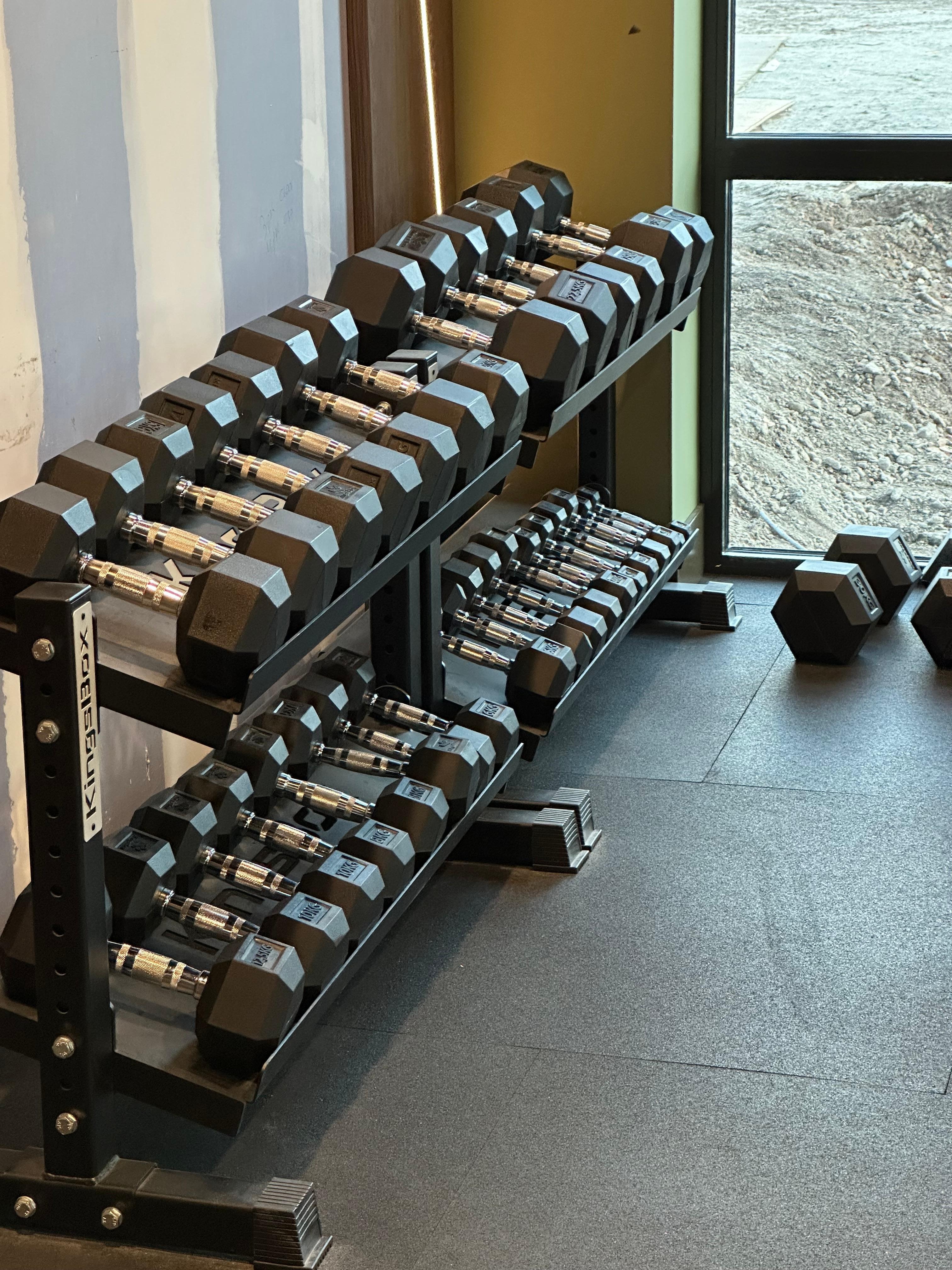 Freihantelbereich Fitnessraum