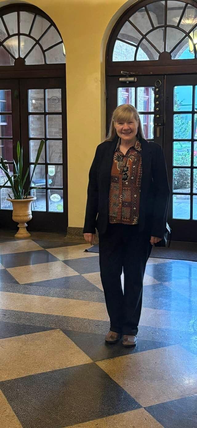 I was so pleased to have a quiet, comfortable and safe place to stay while I attended a conference in Harrison. 