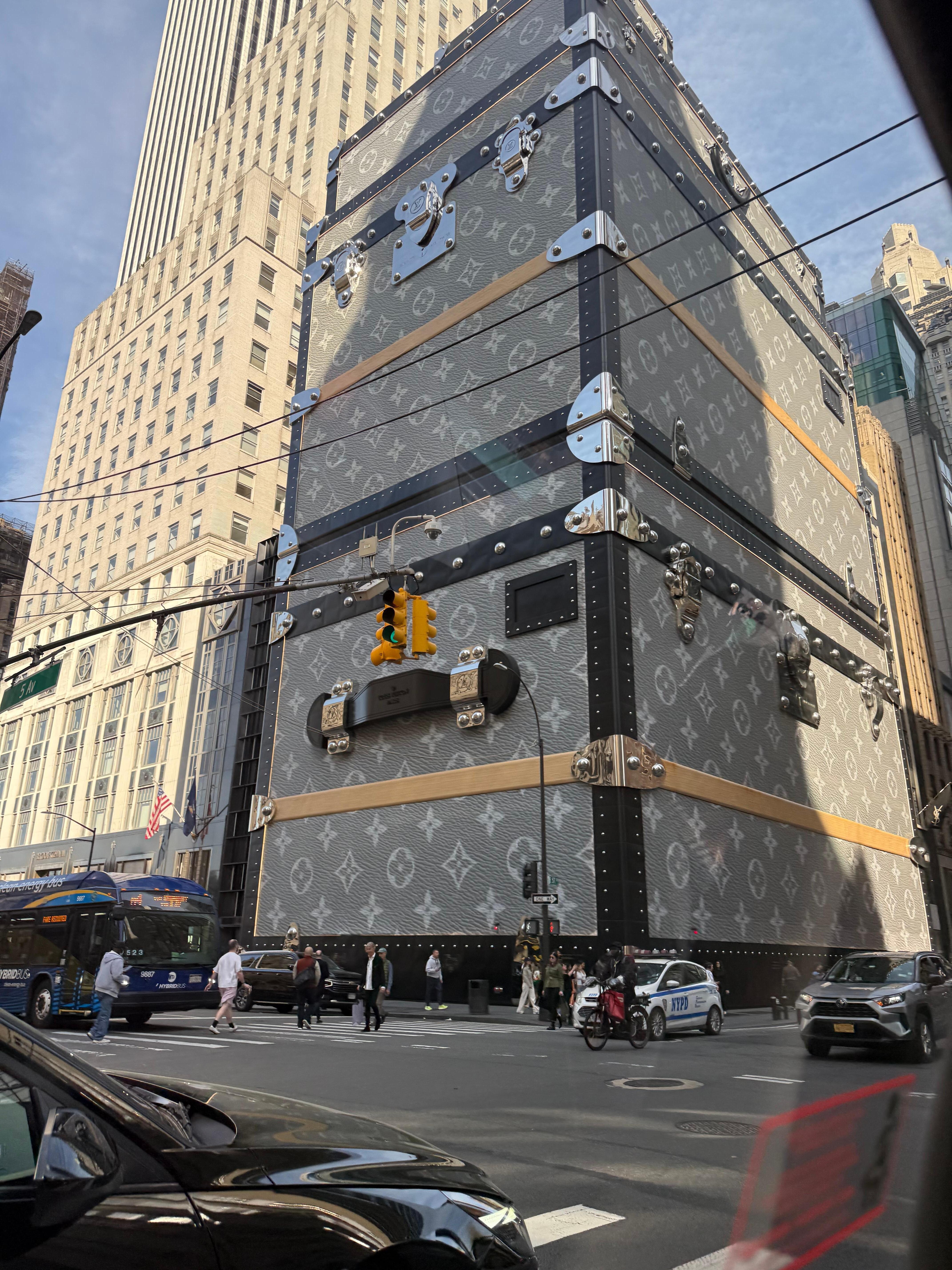 Scaffolding for new construction