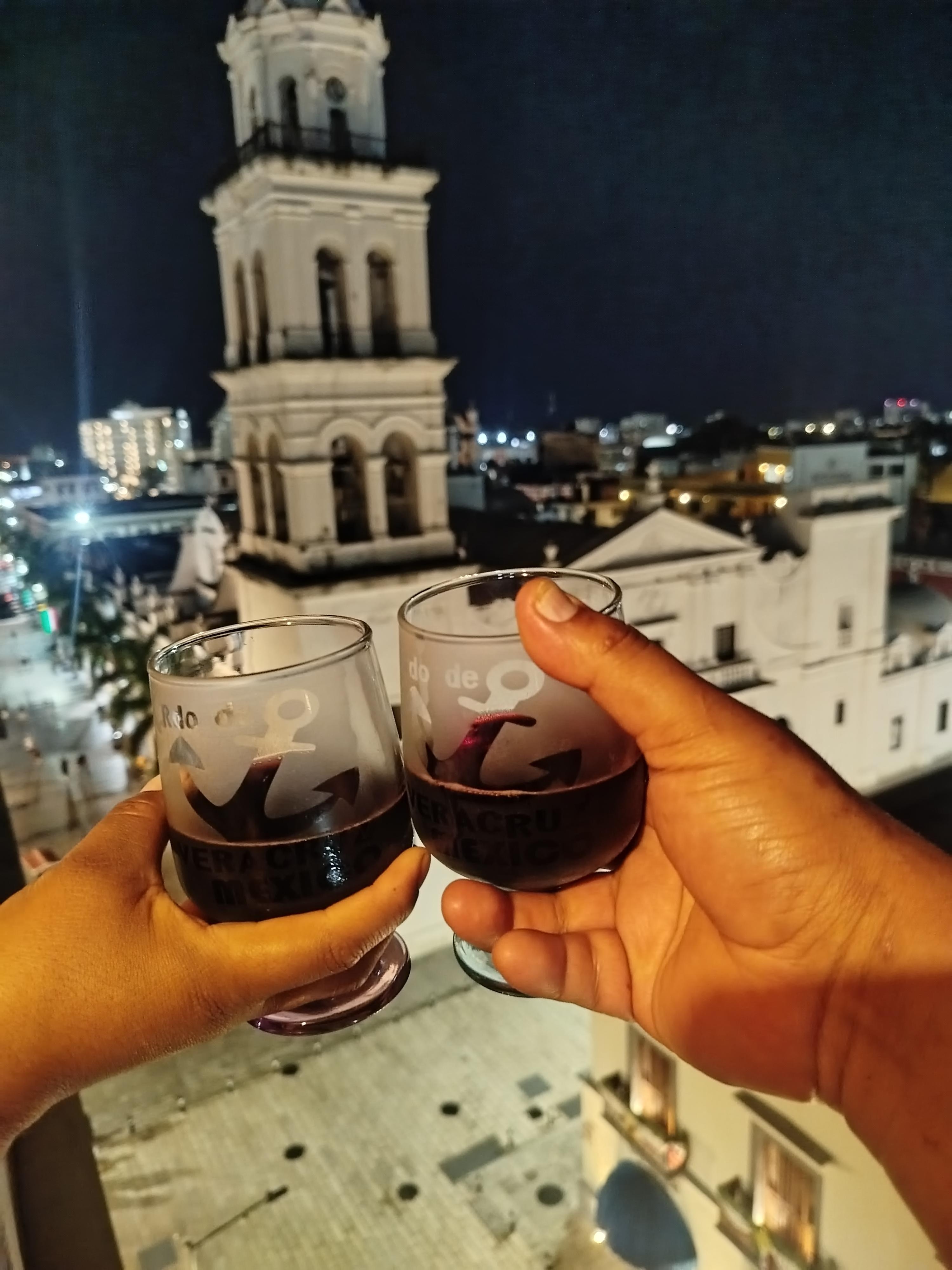 Esta es la visita que tenia desde mi habitación hacia el malecón. 