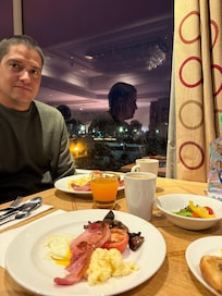Breakfast with a view. Great choices & great coffee!