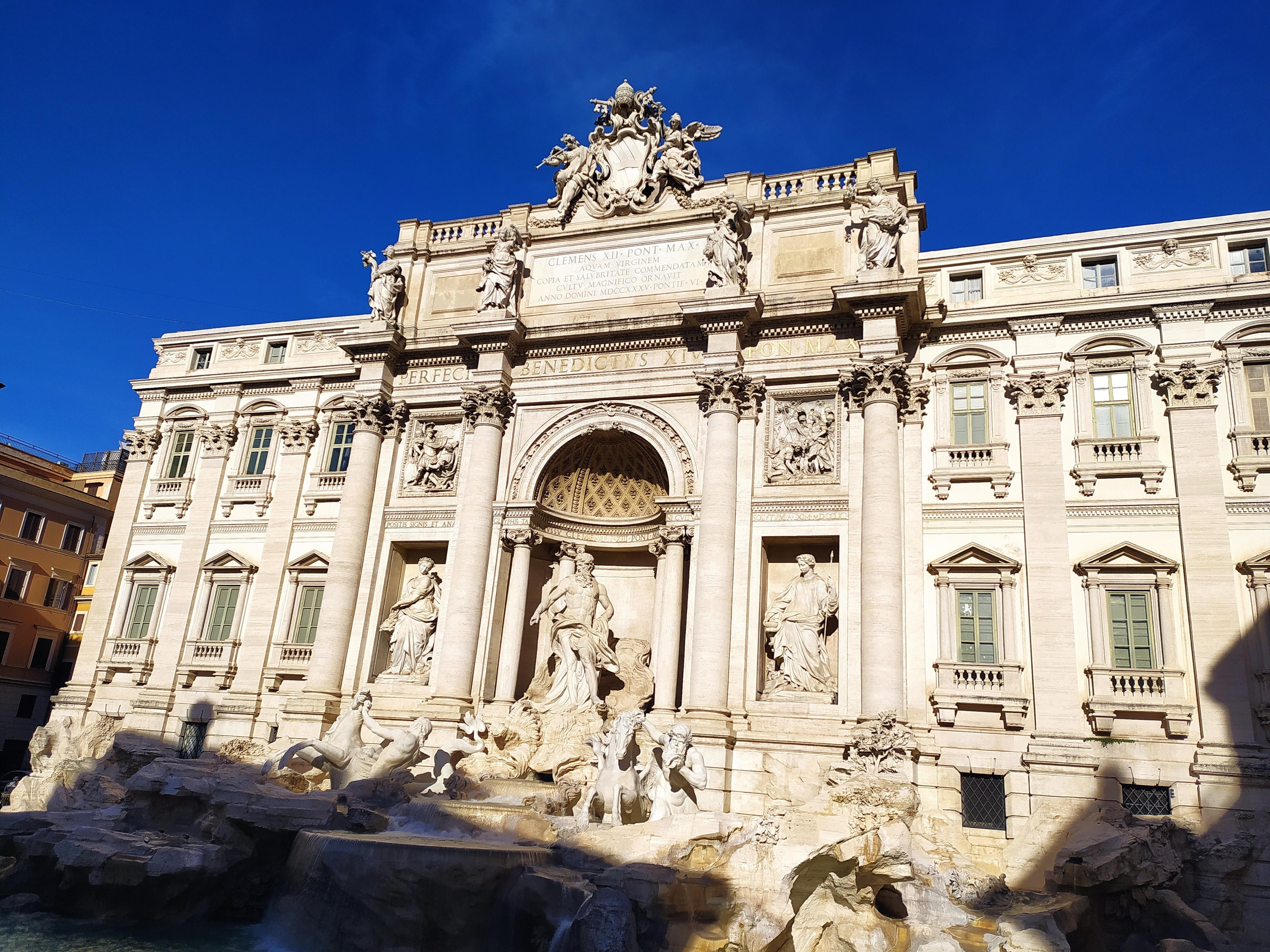 Trevi fountain 