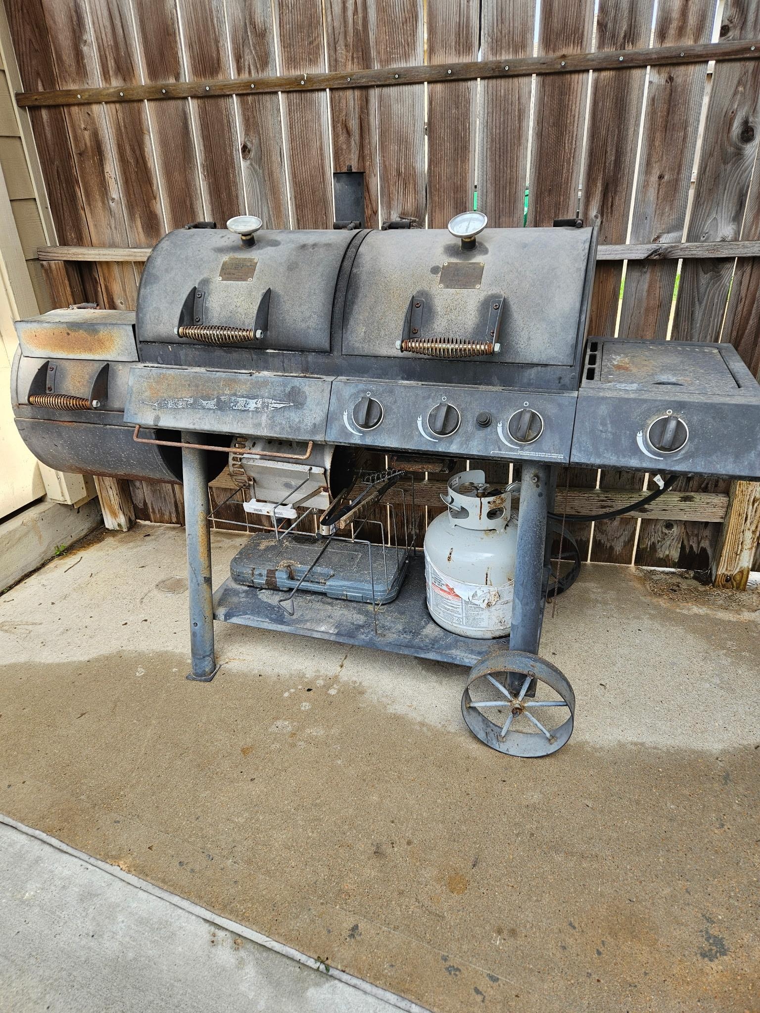 
BBQ Grill