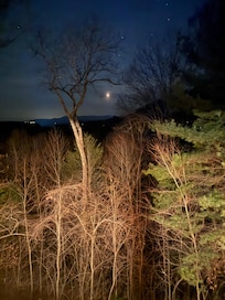 2 comfy reclining chairs in the living room