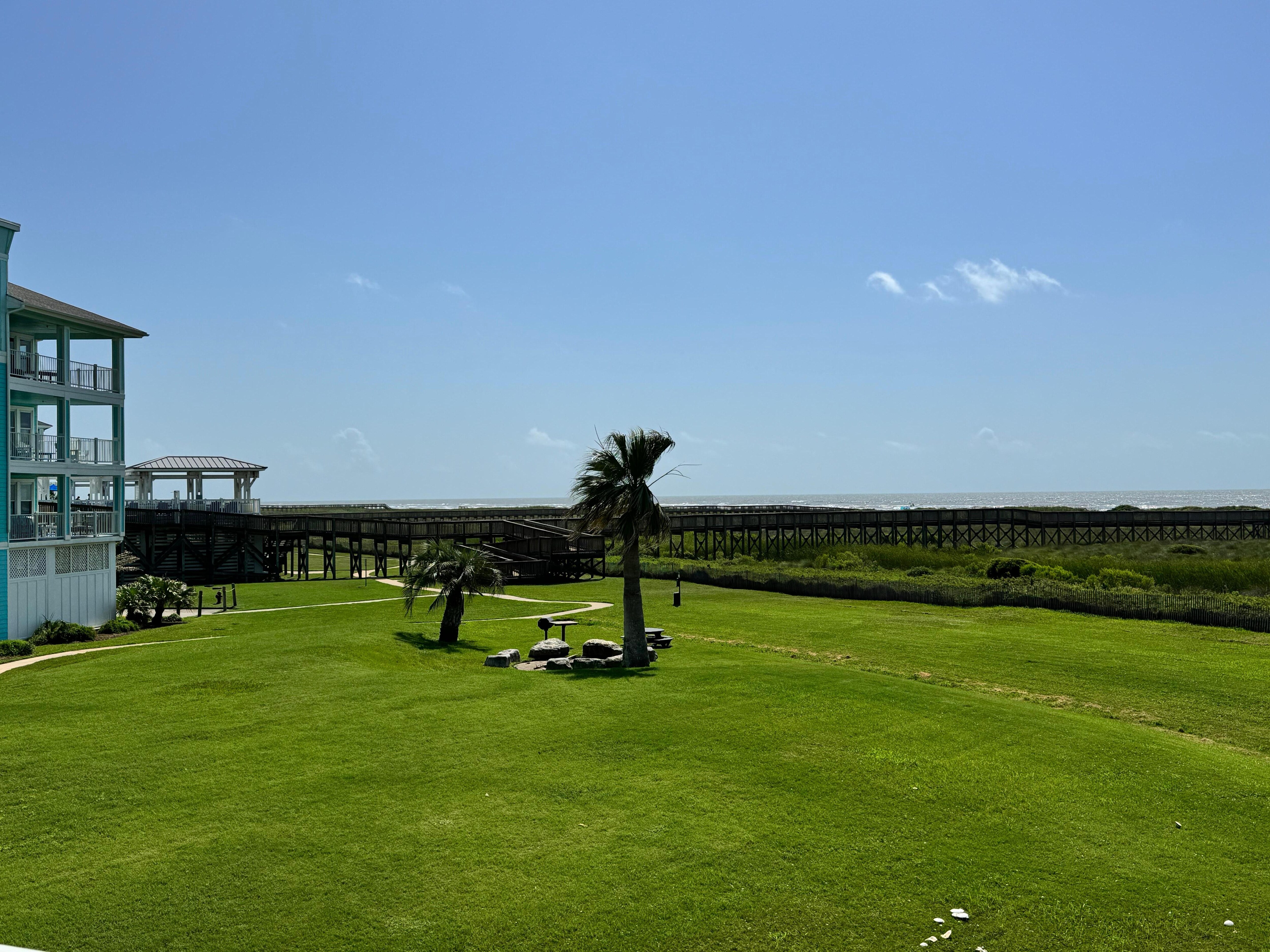 Bridge to the beach