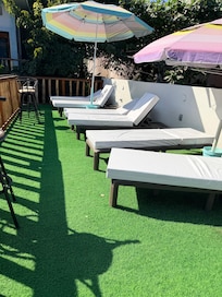 Área de camastros, este se encuentra en el primer piso