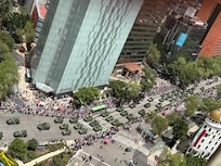 Vista del desfile militar desde el hotel