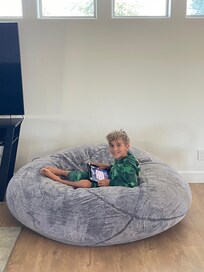 Gigantic bean bag