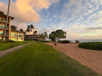 A406 corner unit. It was our second time staying in this unit.