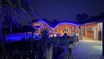 Lodge bei Nacht