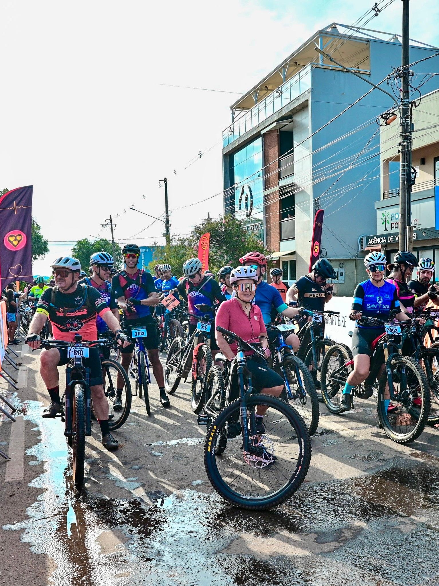 Prova AZ-MTB e a largada na frente do hotel… não podia ser melhor!!!!