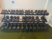 Absolutely incredible weight room for those I care about crazy workouts.
