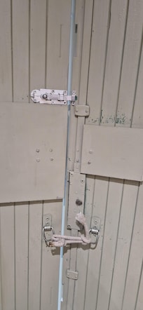 Problème de fermeture des volets, targette pas suffisamment solide.