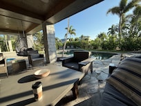 Coffee outside by the pool.. perfection!