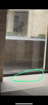 Agua en todo el hotel