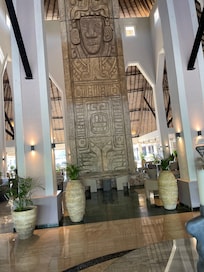 Lobby.