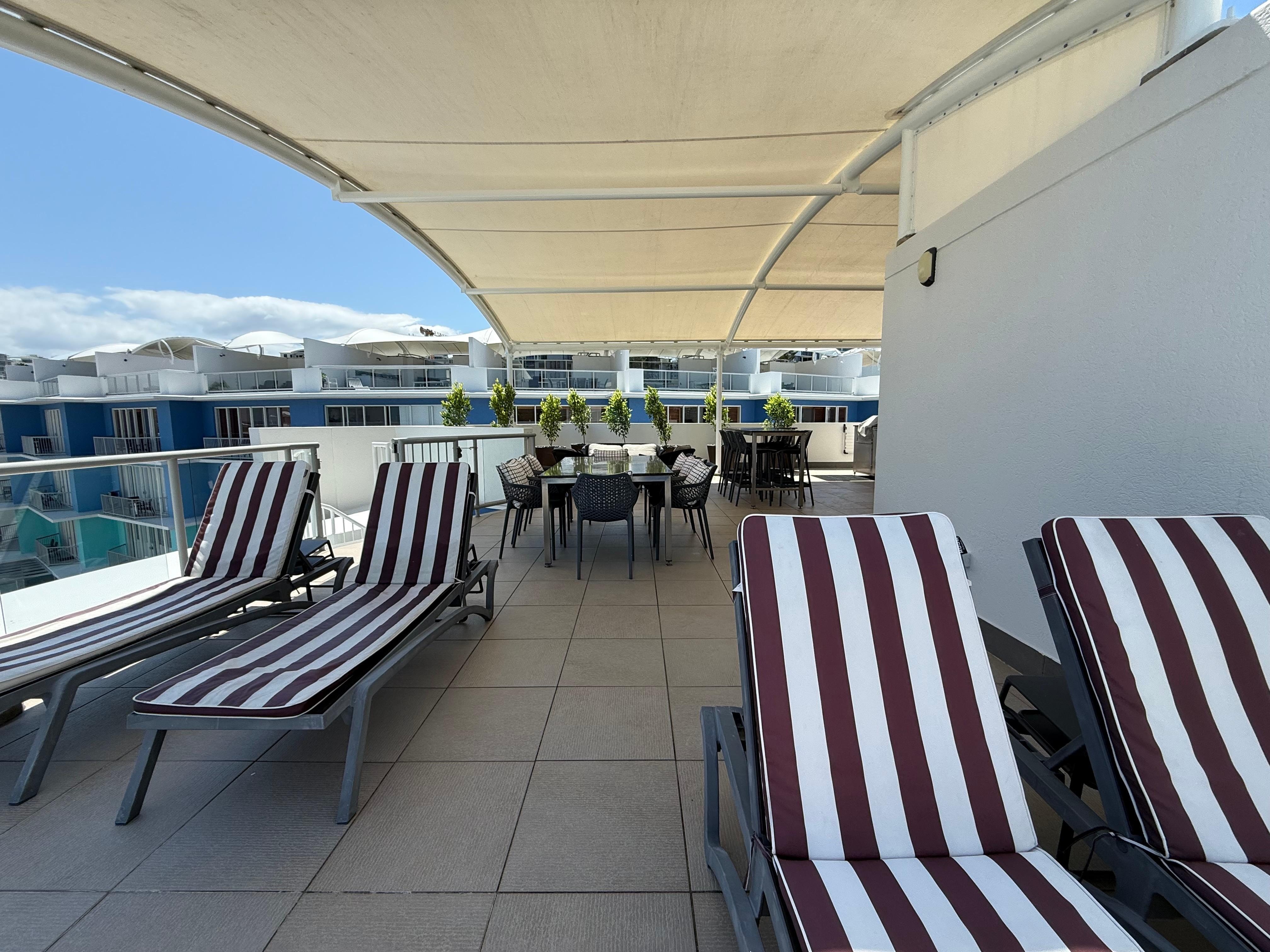 Plenty of entertainment space on the balcony. 