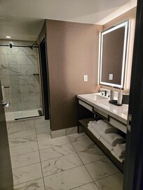 Room bathroom