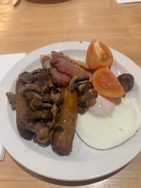 Breakfast in Chop restaurant and bar