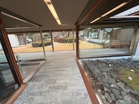 中庭も趣きがあってとても素晴らしい