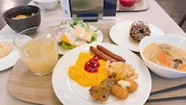 朝食