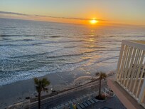 Sunrise 11/5/2025 view from 6th floor oceanfront