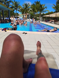 Swim up bar was awsum