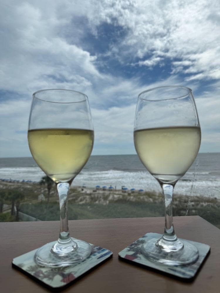 Cheers to a wonderful vacation!