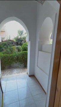 Outside there’s a small terrace with table n chairs n ashtray if you want to smoke