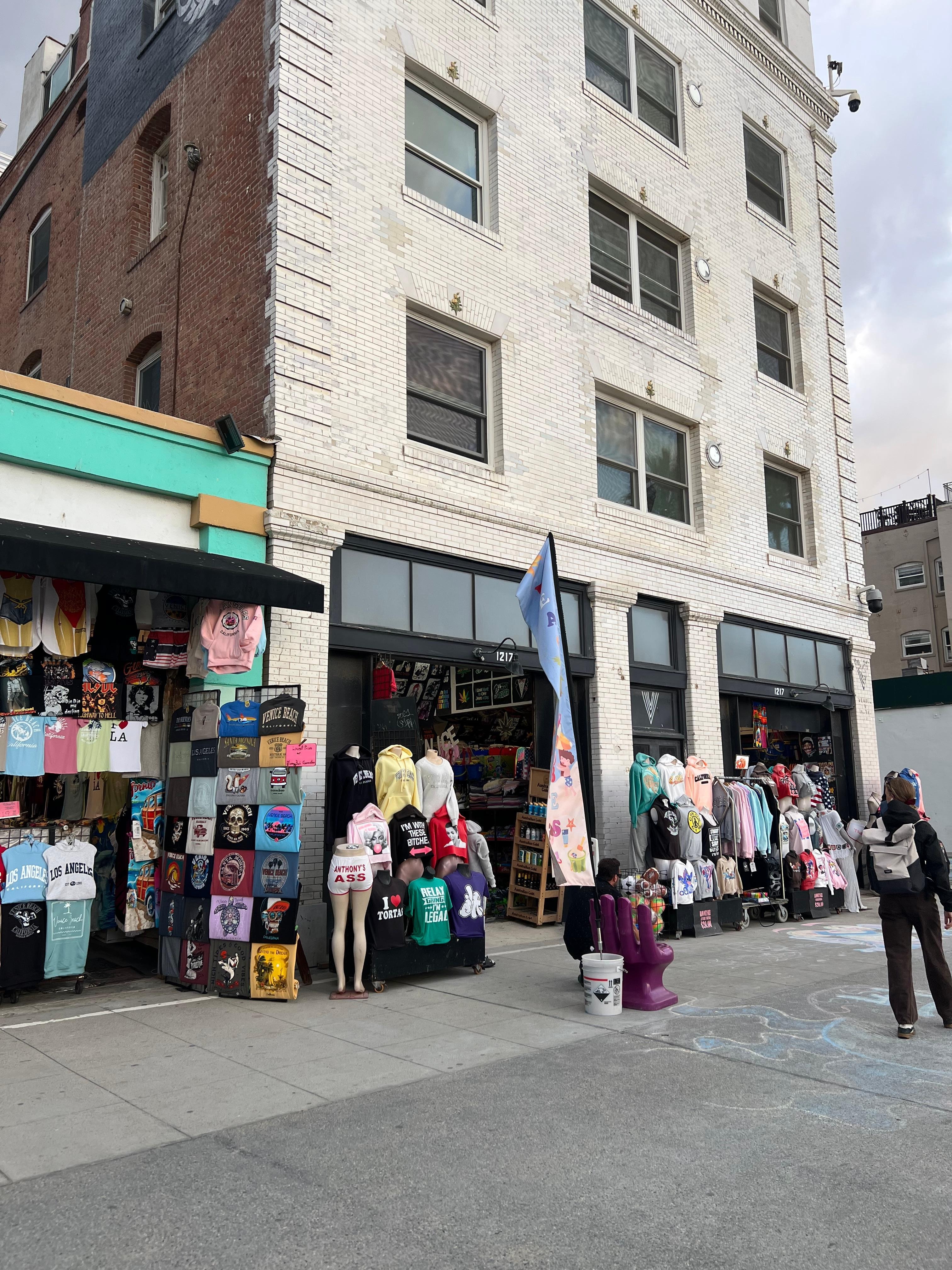 This is the front of the hotel. The surrounding area is all tacky trinket shops. 