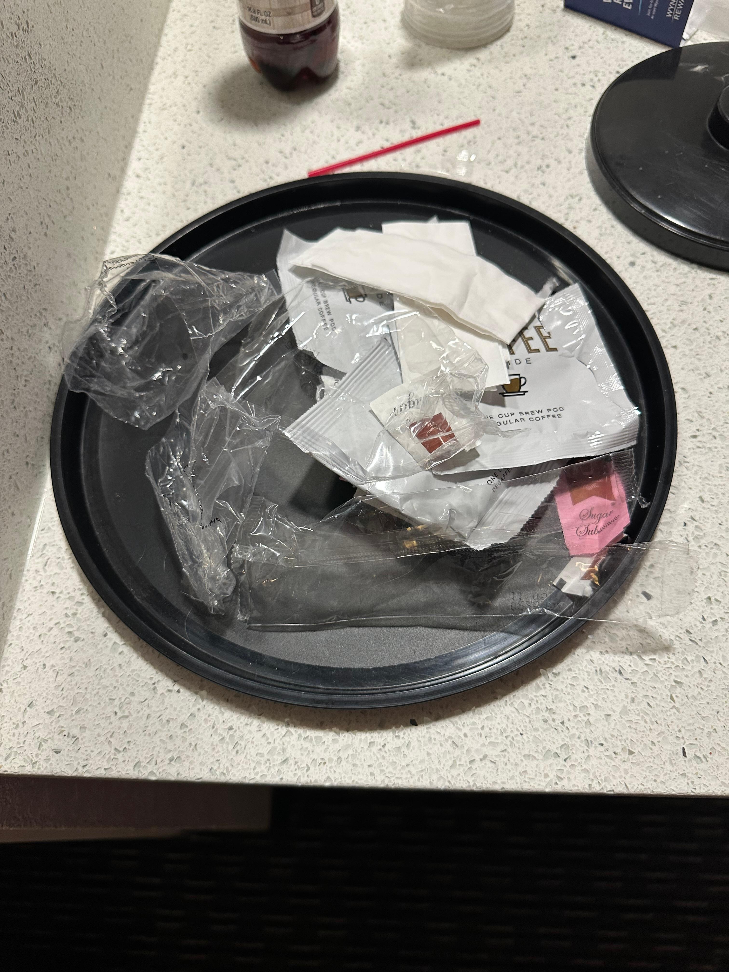 There was trash in the ice bucket