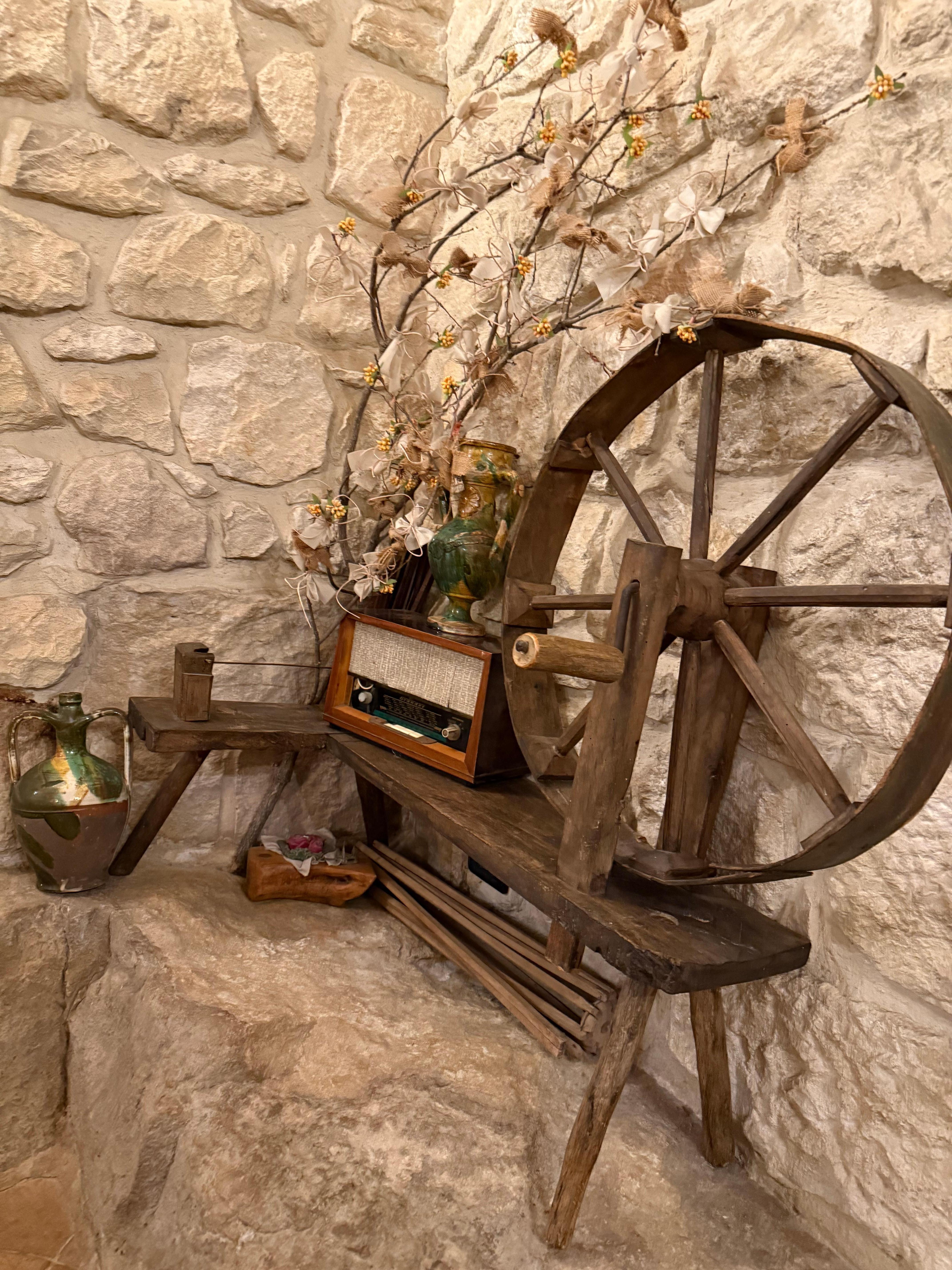 Dining room ambience