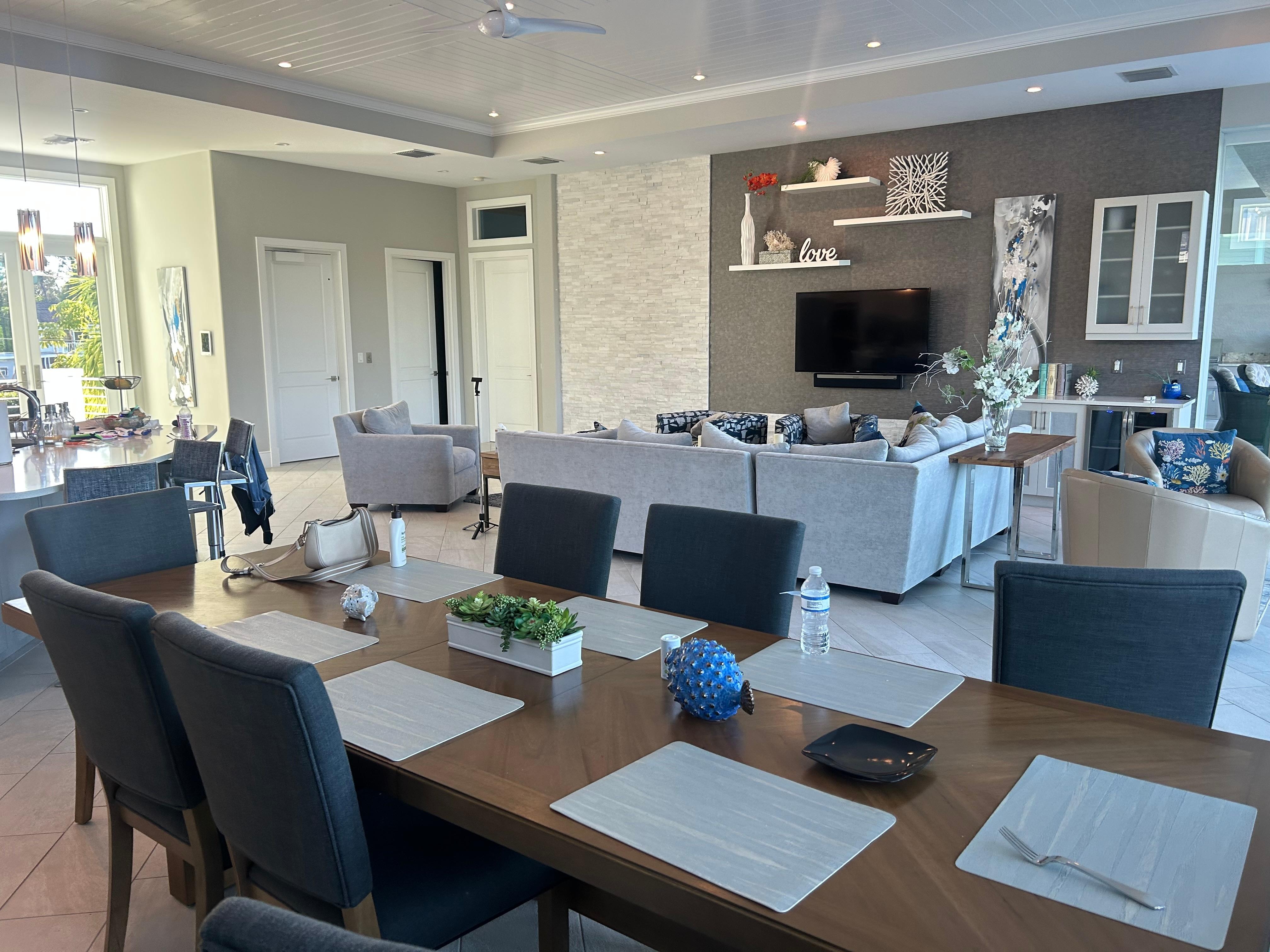 Stunning great room with can't-beat views