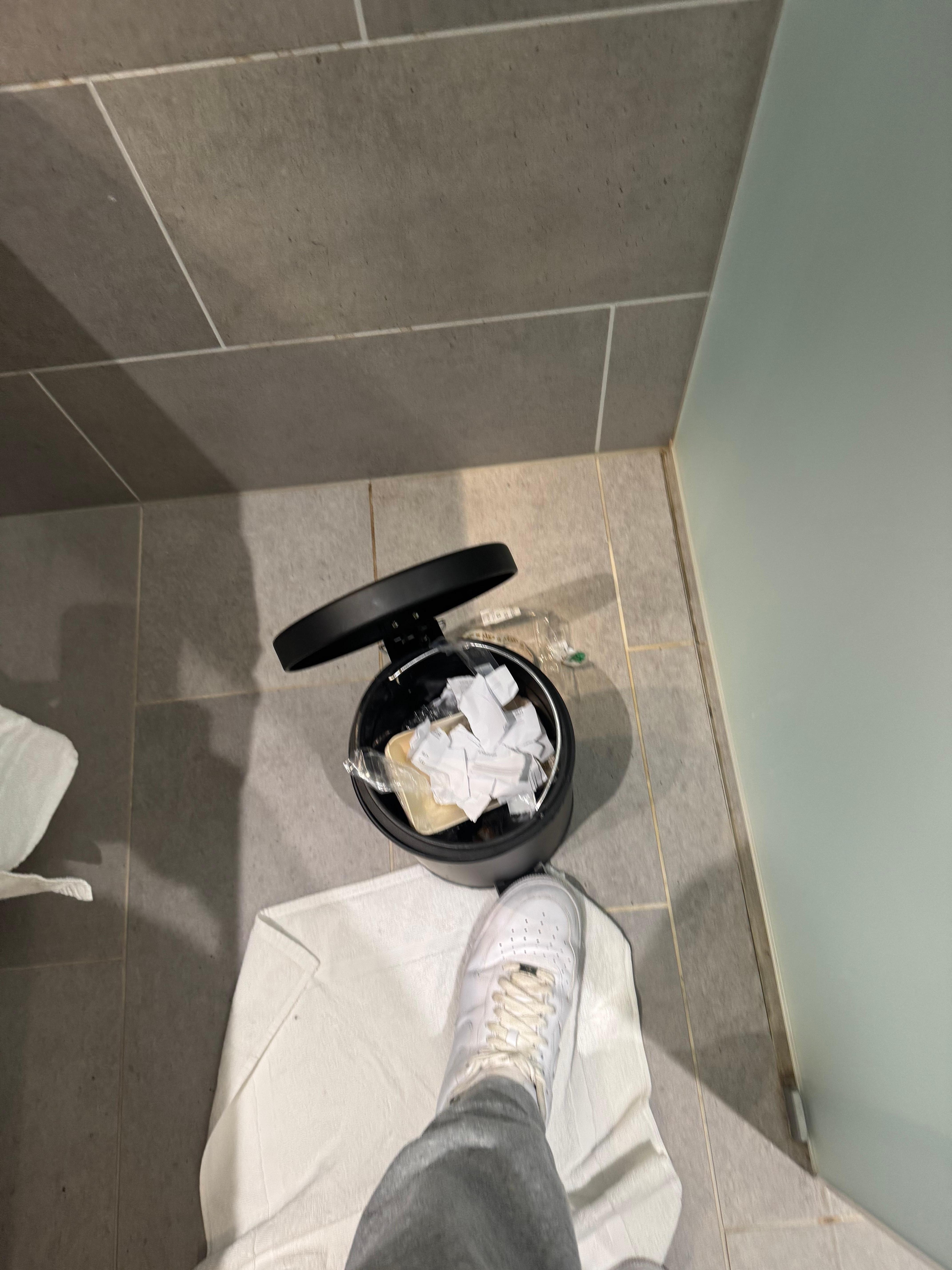 Déchet d’ancien client non vider 