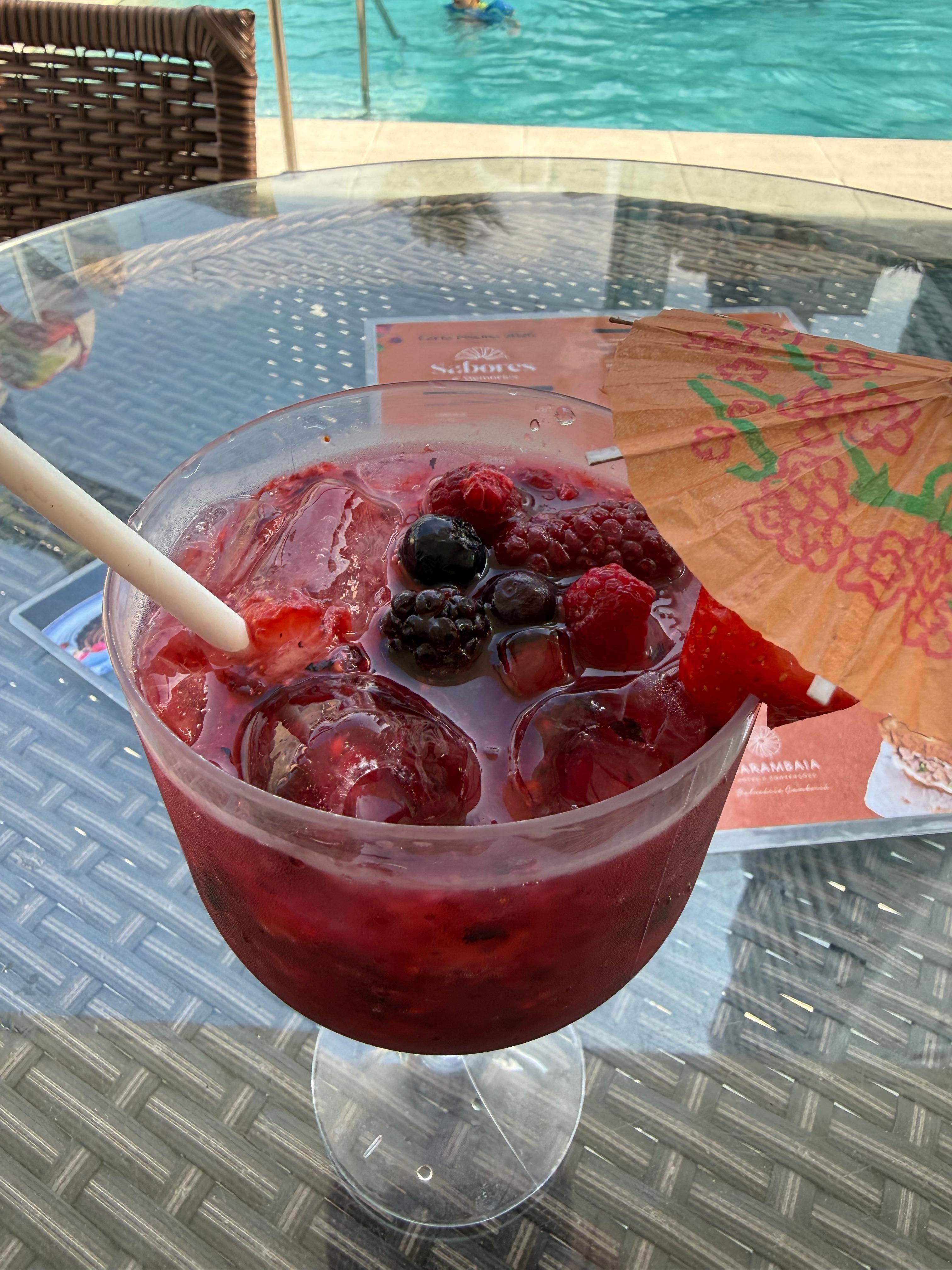 Caipirinha de frutas vermelhas ❤️💜