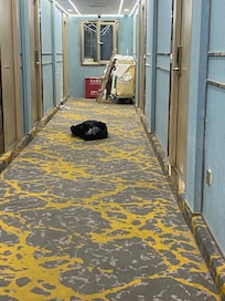 Trash in the hallway the day of check in