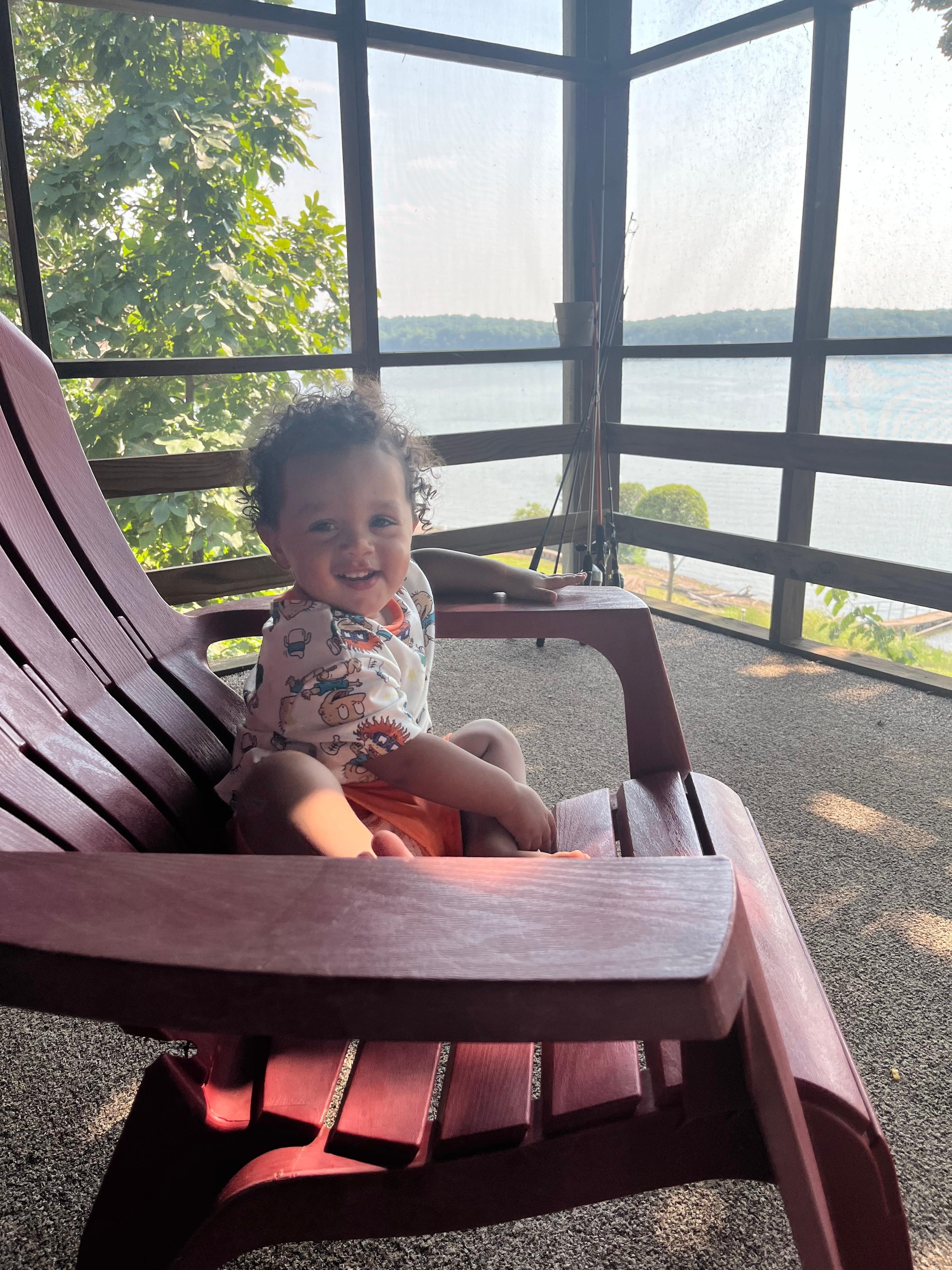 Grandson stopped by to enjoy as well❤️