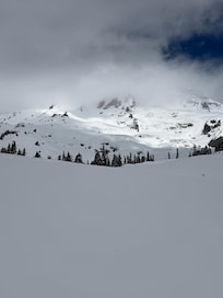 Our snowy Mt. Rainier hike