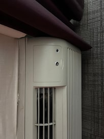 Locked ac