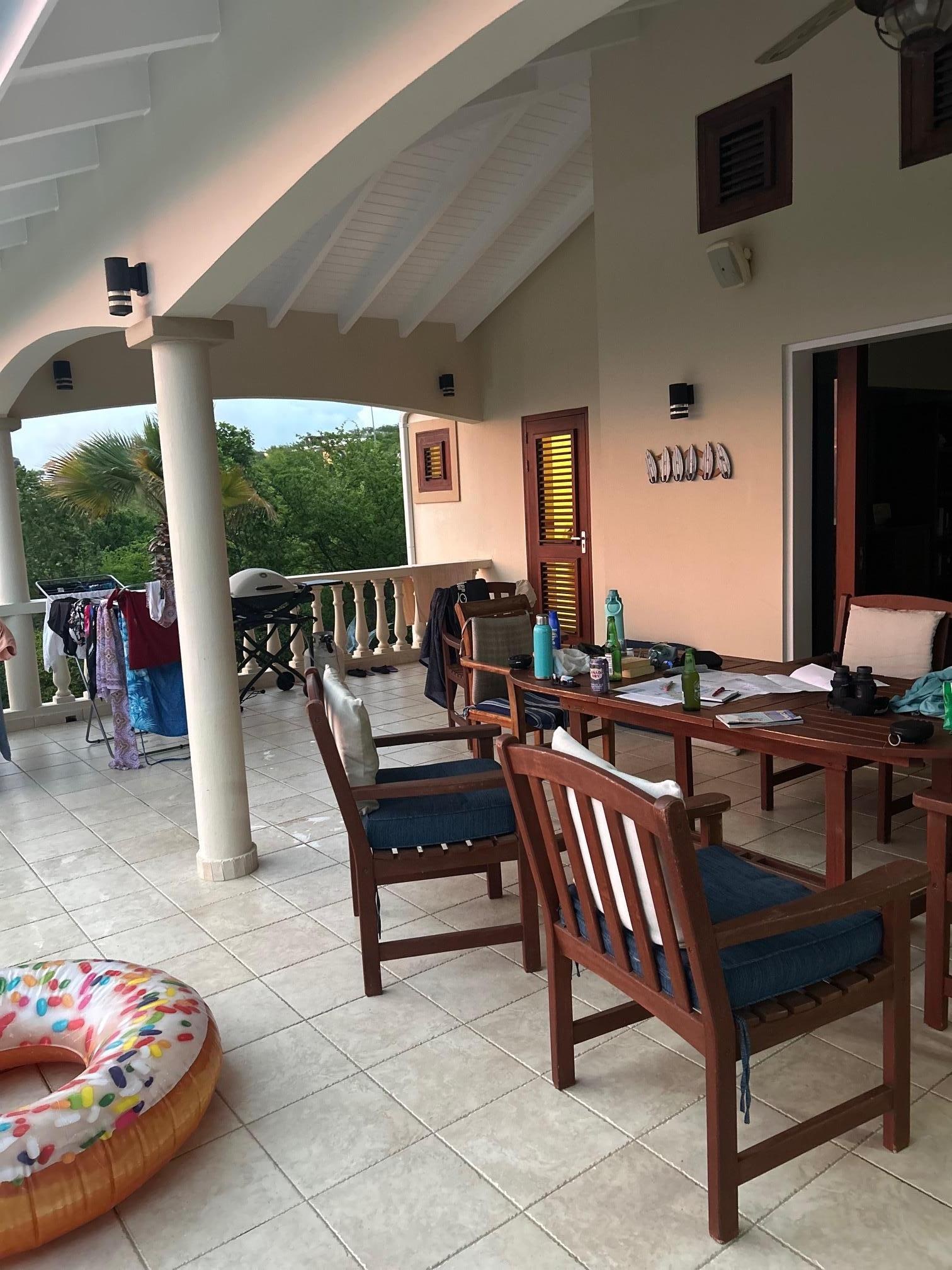 Great eating area, (even if it rains)