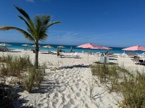 Gorgeous beach and amazing screened porch.