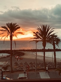 Sunsetting over La Gomera from seaview studio