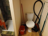 The toilet/showeroom as a storeroom