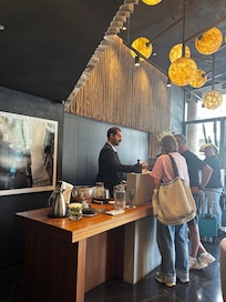 Beautiful welcoming cava @ chocolate station