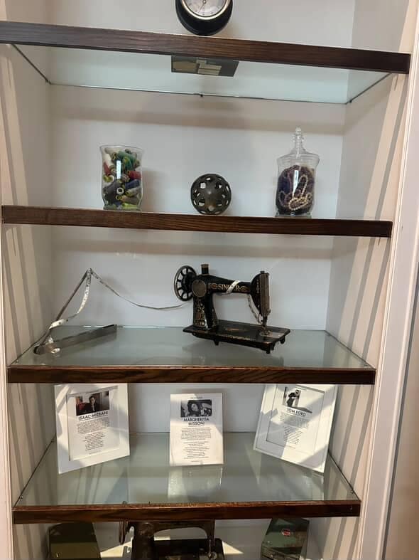 Closer look at the sewing corner