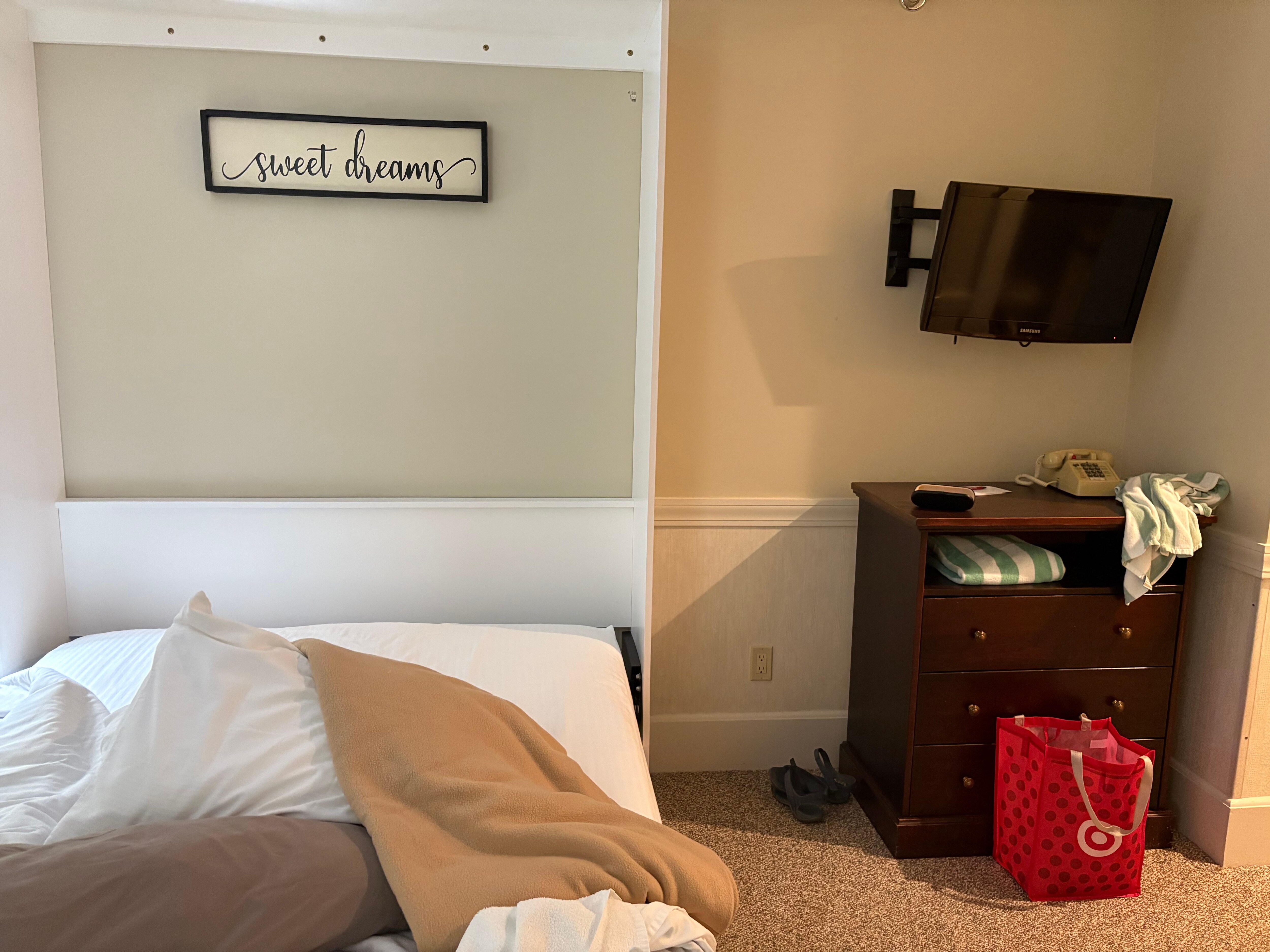 TV position in relation to the bed