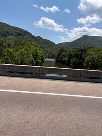 River & hiking trails very close by