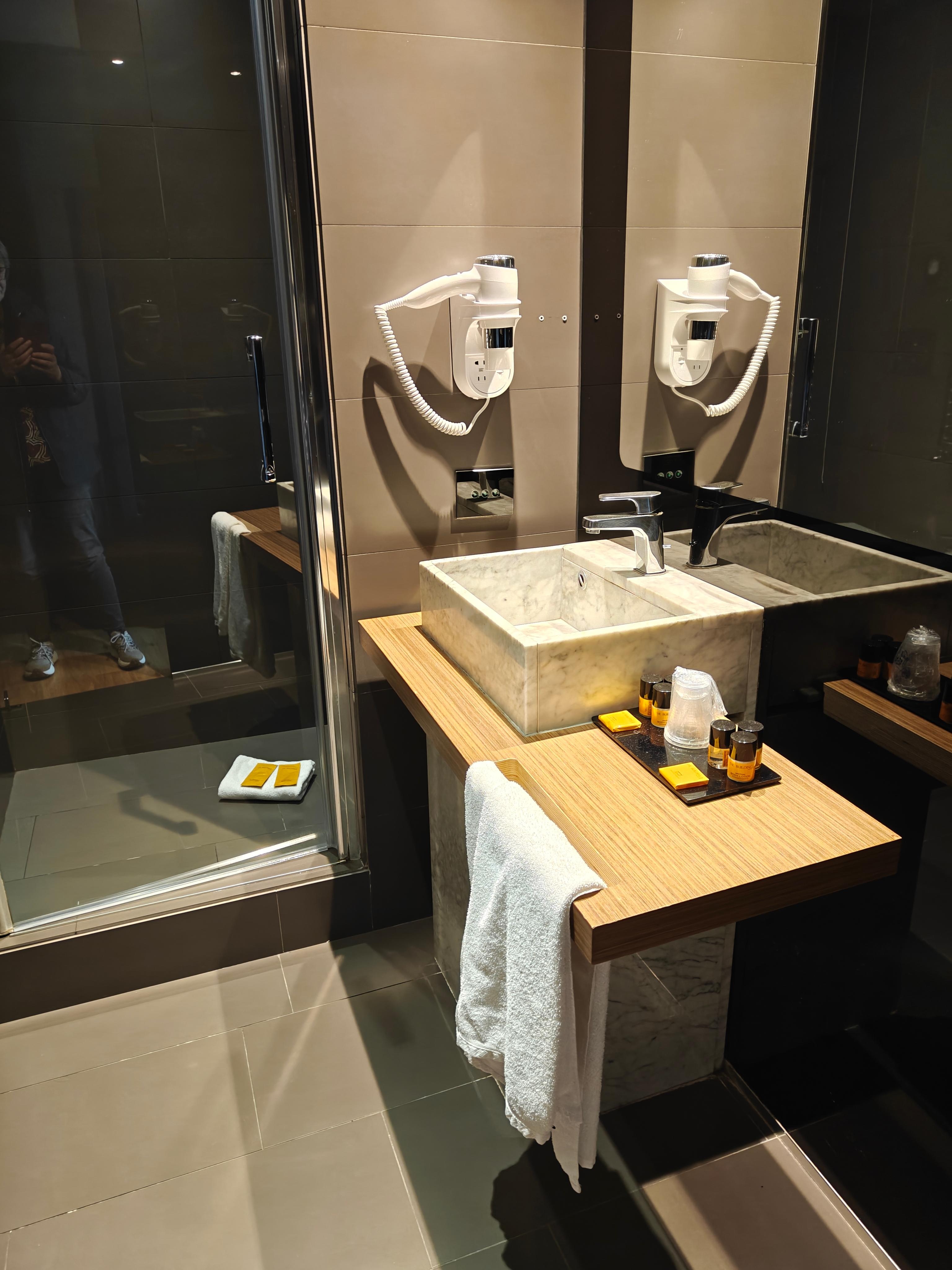 Douche is best groot.